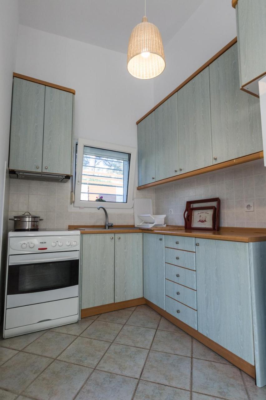 אליה Moriel Seaside Homes Suites מראה חיצוני תמונה