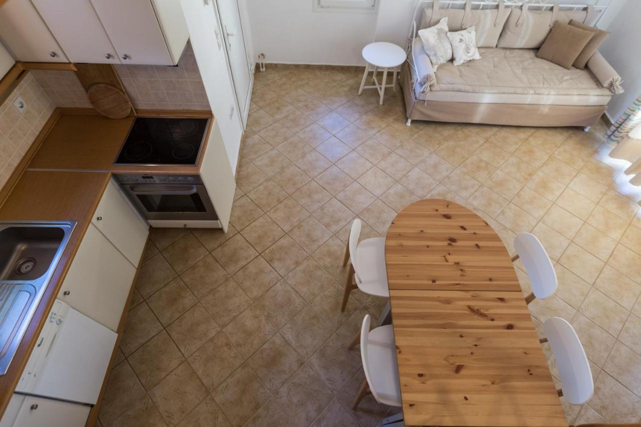 אליה Moriel Seaside Homes Suites מראה חיצוני תמונה